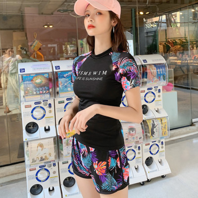 Bộ đồ bơi bikini nữ hai mảnh kín đáo đi tắm biển giấu bụng áo cộc tay quần short
