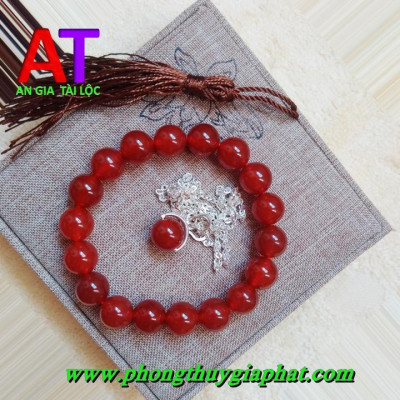 VÒNG ĐEO TAY ĐÁ MÃ NÃO ĐỎ