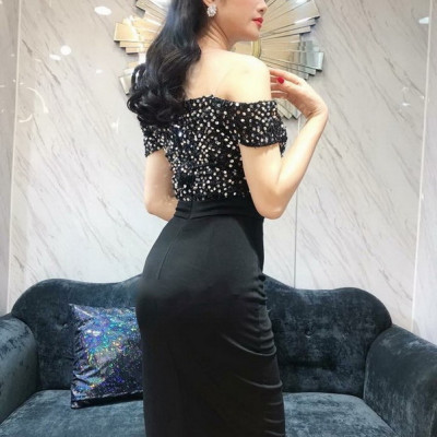 ĐẦM ÔM TRỄ VAI KẾT ĐÁ