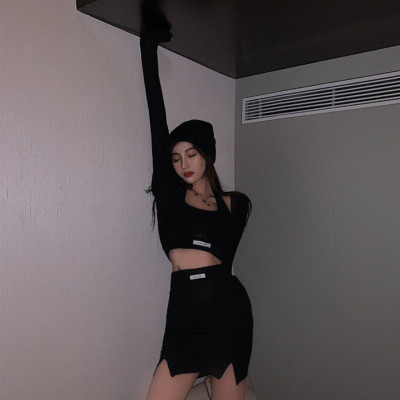 Bộ đồ bơi bikini nữ 2 mảnh kín đáo quần short áo tay dài đi tắm biển, tập yoga, tập gym - B.31