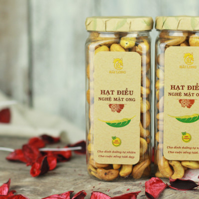 Combo Sen Sấy Gừng Mật Ong Hải Long (230g) + Hạt Điều Nghệ Mật Ong Hải Long (250g)