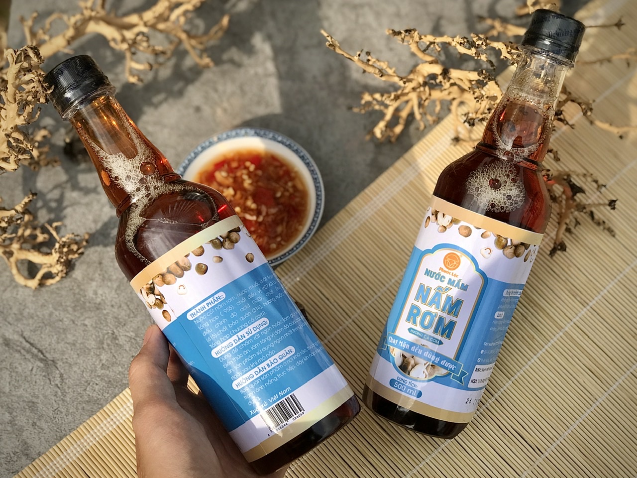 Chọn nước mắm nguyên chất
