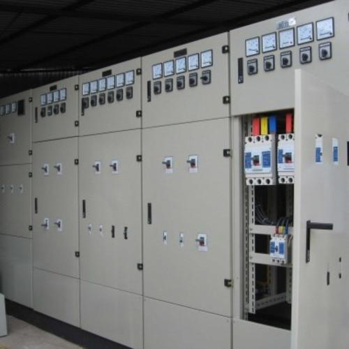 Cách Vận Hành Tủ Điện Công Nghiệp An Toàn Cho Người Dùng