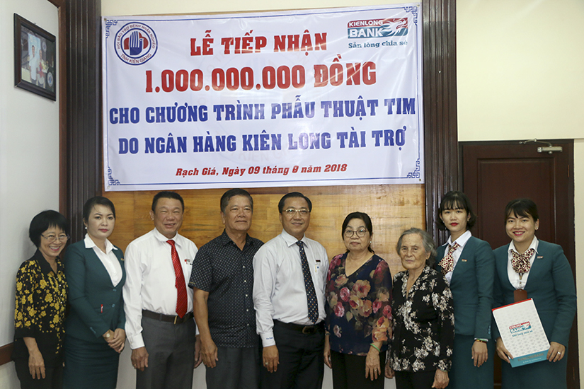 4. Y tế