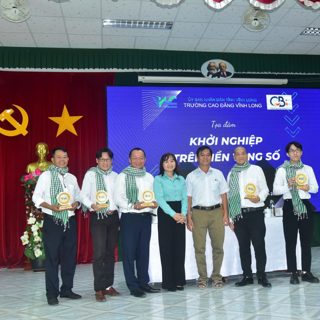 Tọa Đàm: Khởi Nghiệp Trên Nền Tảng Số Tại Trường Cao Đẳng Vĩnh Long