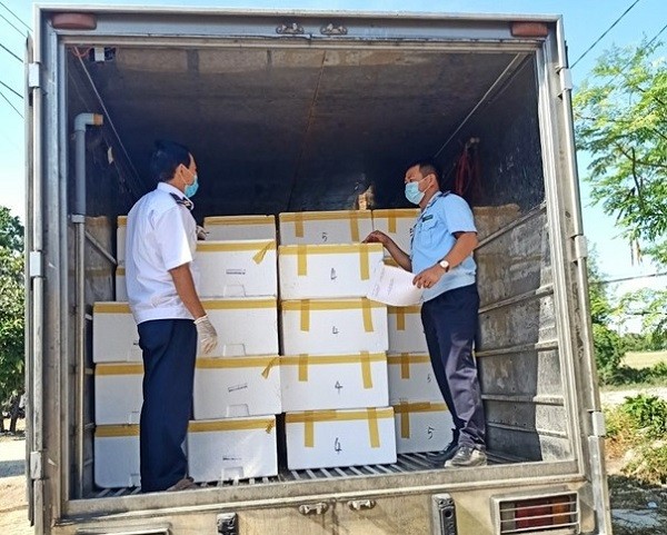 Tăng cường chống buôn lậu dịp cuối  năm