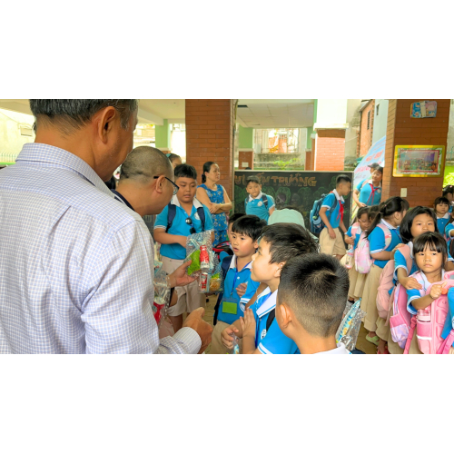 Nụ cười hồn nhiên – Động lực lớn lao cho EDUZ