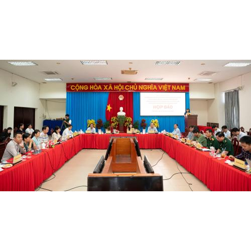 Hình ảnh về buổi họp báo