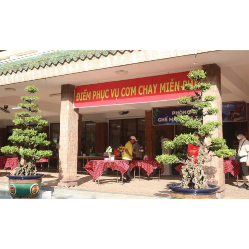 Nghĩa Tình Ở Miếu Bà Chúa Xứ Núi Sam Châu Đốc