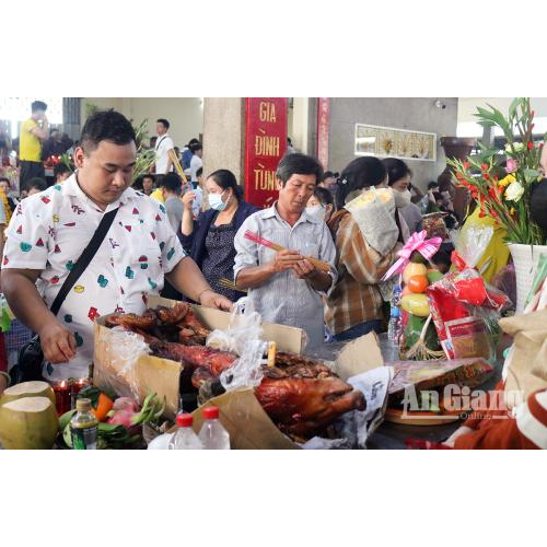 Núi Sam Những Ngày Gần Khai Hội